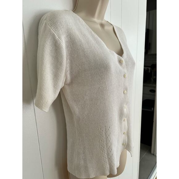 Heirloom Collectibles Sweaters - Vintage Heirloom Collectibles CardiganWomen's Size Small Short Sleeve, XC!!!!!!!